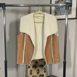 Old Navy faux sherpa vest